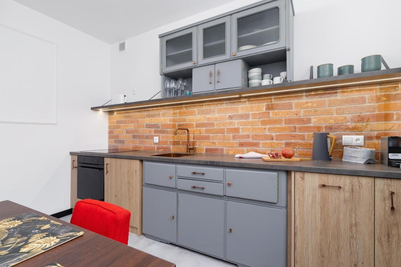 Apartments Osiedle Szkolne Cracow By Noclegi Renters Краков Экстерьер фото